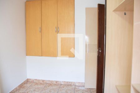Casa à venda com 240m², 4 quartos e 2 vagasQuarto 4