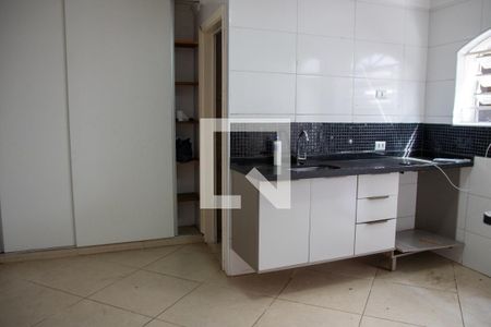 Casa à venda com 240m², 4 quartos e 2 vagasCozinha 2