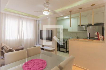 Sala de apartamento para alugar com 2 quartos, 45m² em Loteamento Parque São Martinho, Campinas