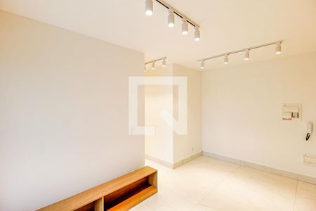 Sala de apartamento para alugar com 2 quartos, 66m² em Santo Amaro, São Paulo