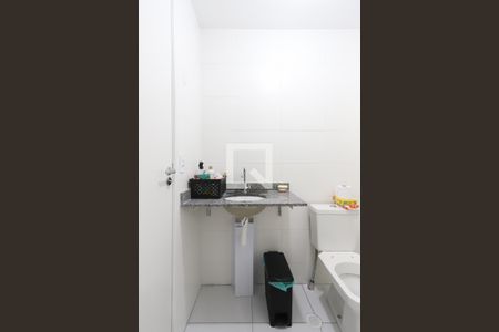 Apartamento para alugar com 34m², 2 quartos e sem vaga Apartamento para alugar com 34m², 2 quartos e sem vagaBanheiro da Suíte