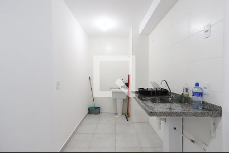 Apartamento para alugar com 34m², 2 quartos e sem vaga Apartamento para alugar com 34m², 2 quartos e sem vagaCozinha e Área de Serviço