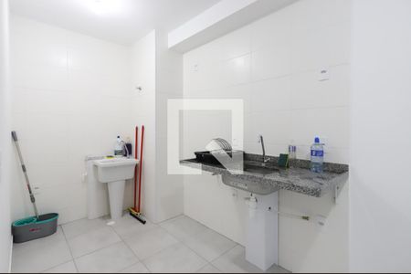 Apartamento para alugar com 34m², 2 quartos e sem vaga Apartamento para alugar com 34m², 2 quartos e sem vagaCozinha e Área de Serviço