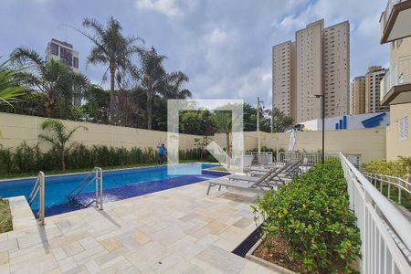 Apartamento para alugar com 34m², 2 quartos e sem vaga Apartamento para alugar com 34m², 2 quartos e sem vagaÁrea comum - Piscina