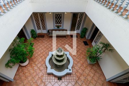 Casa de condomínio à venda com 547m², 4 quartos e 5 vagasVaranda das Suítes