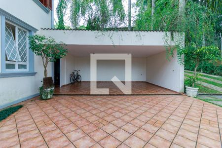 Casa de condomínio à venda com 547m², 4 quartos e 5 vagasGaragem