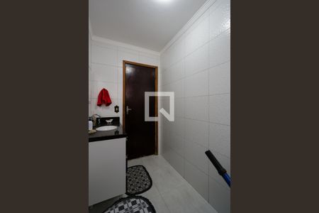 Casa à venda com 180m², 3 quartos e 3 vagasBanheiro 2