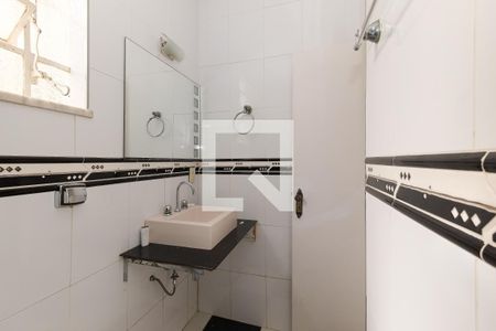 Casa à venda com 100m², 4 quartos e 1 vagaBanheiro Corredor