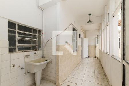 Casa à venda com 100m², 4 quartos e 1 vagaÁrea de Serviço