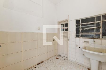 Casa à venda com 100m², 4 quartos e 1 vagaÁrea de Serviço