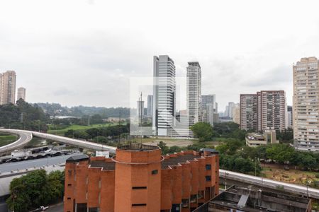 Sala, vista  de apartamento à venda com 1 quarto, 27m² em Jardim Caravelas, São Paulo