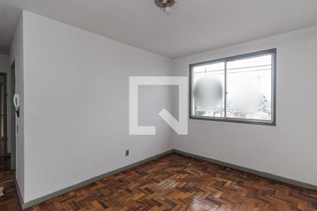 Sala de apartamento para alugar com 2 quartos, 61m² em Rubem Berta, Porto Alegre