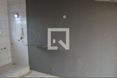 Casa de condomínio à venda com 70m², 2 quartos e 1 vagaTerraço coberto