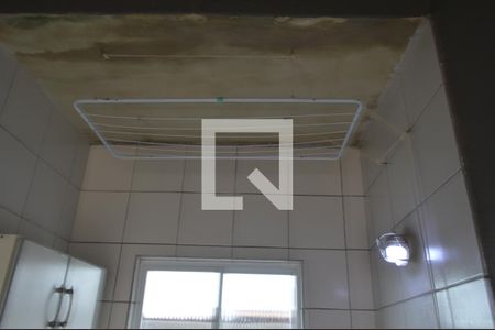 Casa de condomínio à venda com 70m², 2 quartos e 1 vagaÁrea de Serviço