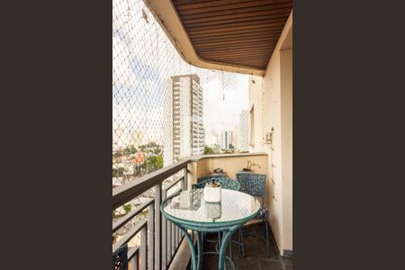 Sacada de apartamento à venda com 3 quartos, 190m² em Tatuapé, São Paulo