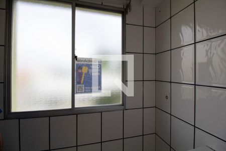 Placa na Fachada de apartamento à venda com 2 quartos, 44m² em Conjunto Residencial José Bonifácio, São Paulo