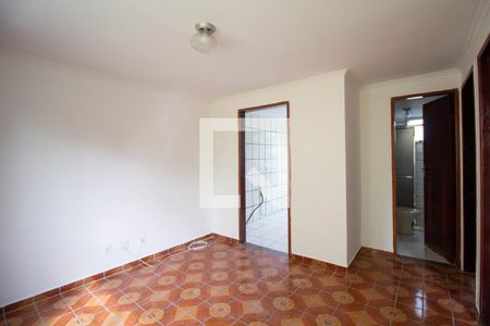 Apartamento à venda com 44m², 2 quartos e 1 vaga Apartamento à venda com 44m², 2 quartos e 1 vagaSala