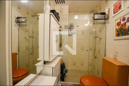 Banheiro de apartamento à venda com 4 quartos, 225m² em Ingá, Niterói