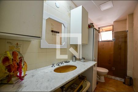 Apartamento à venda com 225m², 4 quartos e 2 vagas Apartamento à venda com 225m², 4 quartos e 2 vagasBanheiro