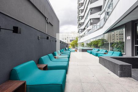 Apartamento à venda com 19m², 1 quarto e sem vagaPiscina