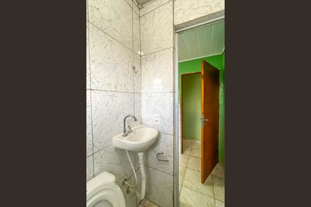 Banheiro de casa para alugar com 1 quarto, 15m² em Paulicéia, São Bernardo do Campo