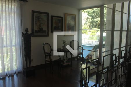 Sala de casa à venda com 4 quartos, 380m² em Jardim Marajoara, São Paulo