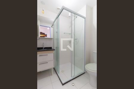 Banheiro  de kitnet/studio para alugar com 1 quarto, 27m² em Vila Dom Pedro I, São Paulo