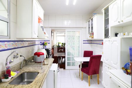 Apartamento à venda com 130m², 3 quartos e 1 vagaCozinha