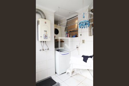 Apartamento à venda com 130m², 3 quartos e 1 vagaÁrea de Serviço