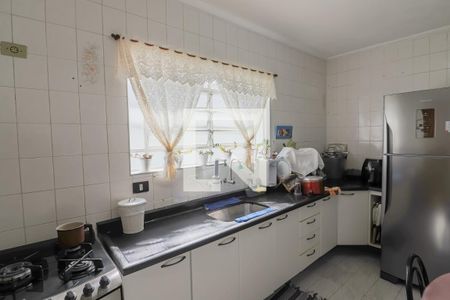 Casa à venda com 125m², 3 quartos e 3 vagas Casa à venda com 125m², 3 quartos e 3 vagasCozinha