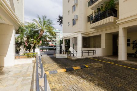 Apartamento à venda com 75m², 2 quartos e 1 vaga Apartamento à venda com 75m², 2 quartos e 1 vagaPortaria