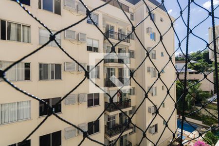 Apartamento à venda com 75m², 2 quartos e 1 vaga Apartamento à venda com 75m², 2 quartos e 1 vagaVista da Varanda