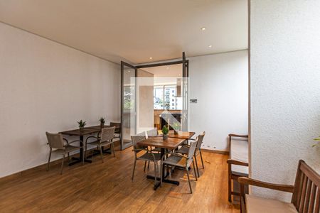 Apartamento à venda com 69m², 2 quartos e 1 vaga Apartamento à venda com 69m², 2 quartos e 1 vagaÁrea comum - Salão de festas