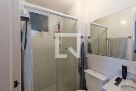 Apartamento à venda com 47m², 2 quartos e sem vaga Apartamento à venda com 47m², 2 quartos e sem vagaBanheiro Corredor