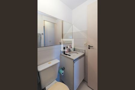 Apartamento à venda com 47m², 2 quartos e sem vaga Apartamento à venda com 47m², 2 quartos e sem vagaBanheiro Corredor