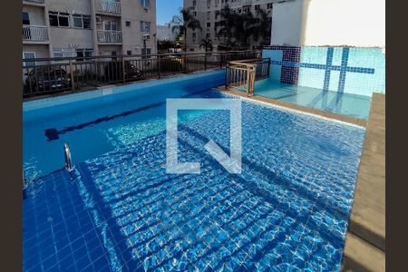 Apartamento à venda com 47m², 2 quartos e sem vaga Apartamento à venda com 47m², 2 quartos e sem vagaÁrea comum - Piscina