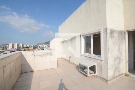 Apartamento para alugar com 128m², 3 quartos e 2 vagasTerraço