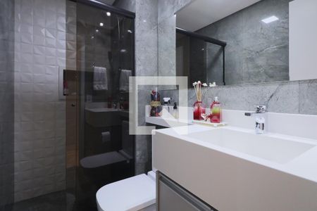 Apartamento à venda com 75m², 3 quartos e 1 vaga Apartamento à venda com 75m², 3 quartos e 1 vagaBanheiro Social