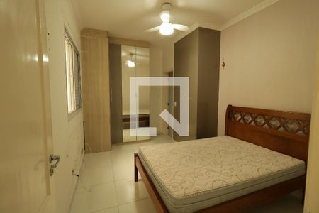 Suíte de casa para alugar com 4 quartos, 323m² em Vila Bastos, Santo André