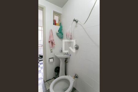 Apartamento para alugar com 140m², 3 quartos e 2 vagasBanheiro de serviço