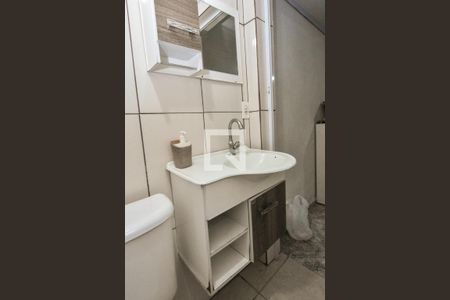 Casa à venda com 50m², 1 quarto e 1 vaga Casa à venda com 50m², 1 quarto e 1 vagaBanheiro da Suíte