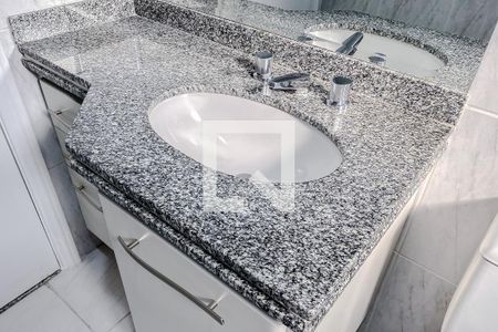 Apartamento para alugar com 228m², 4 quartos e 4 vagasBanheiro 2