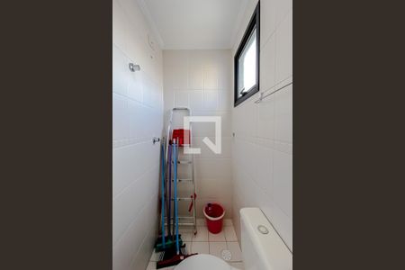 Apartamento para alugar com 228m², 4 quartos e 4 vagasBanheiro de serviço