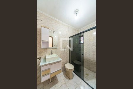 Banheiro de casa para alugar com 1 quarto, 70m² em Vila Guaraciaba, Santo André