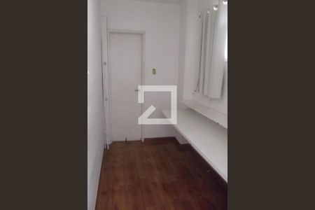 Apartamento para alugar com 78m², 2 quartos e 1 vagaCorredor