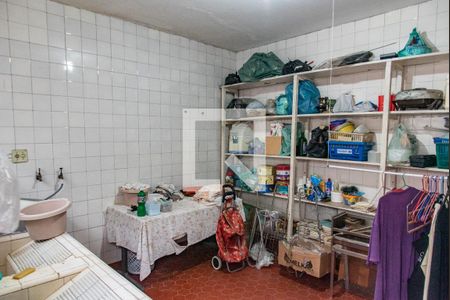 Casa à venda com 346m², 3 quartos e 5 vagas Casa à venda com 346m², 3 quartos e 5 vagasLavanderia