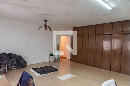 Casa à venda com 346m², 3 quartos e 5 vagas Casa à venda com 346m², 3 quartos e 5 vagasSuíte 3