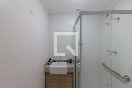 Banheiro de kitnet/studio à venda com 1 quarto, 20m² em Indianópolis, São Paulo