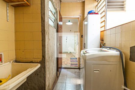 Apartamento à venda com 85m², 2 quartos e sem vaga Apartamento à venda com 85m², 2 quartos e sem vagaÁrea de Serviço