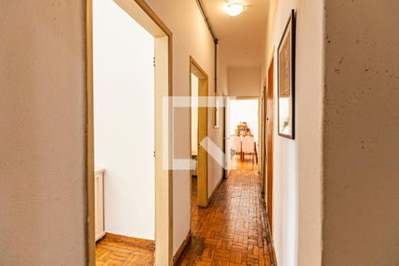 Apartamento à venda com 85m², 2 quartos e sem vaga Apartamento à venda com 85m², 2 quartos e sem vagaCorredor quartos